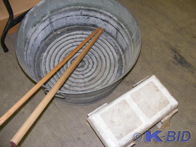 Large Metal Wash Tub, 2 dowels and ...