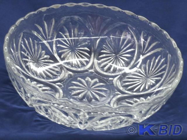 Cut glass star burst pattern 8 inch...