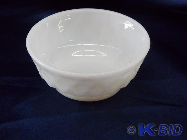 Anchor Hocking Fire King Milk Glass...