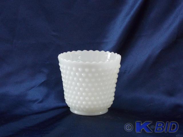 Fenton Milk Glass Vase Hobnail Patt K Bidusa Marketplace