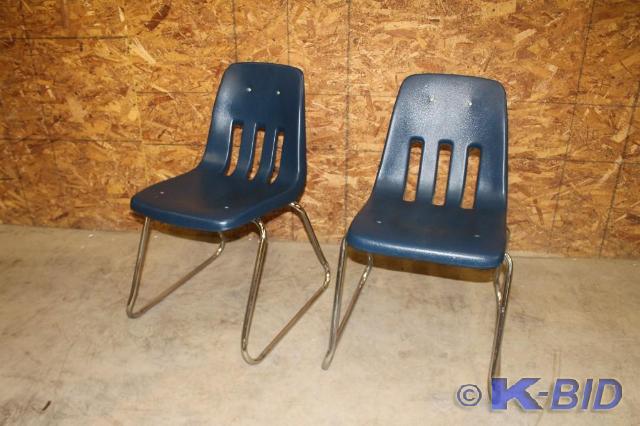 lot 176 image: -Lot of 2&nbspVIRCO&nbsplarge cha...