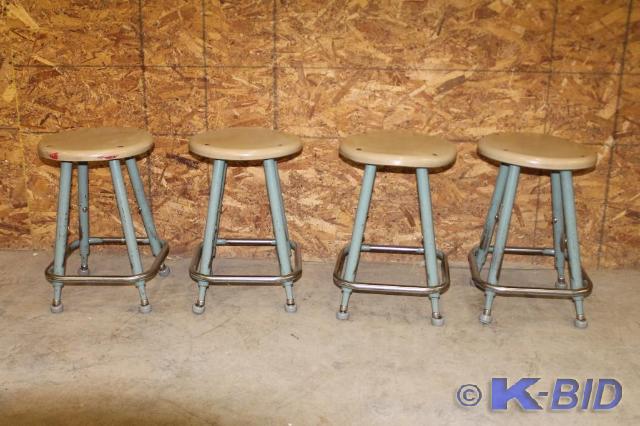 lot 191 image: -Lot of 4 small art stools â-...