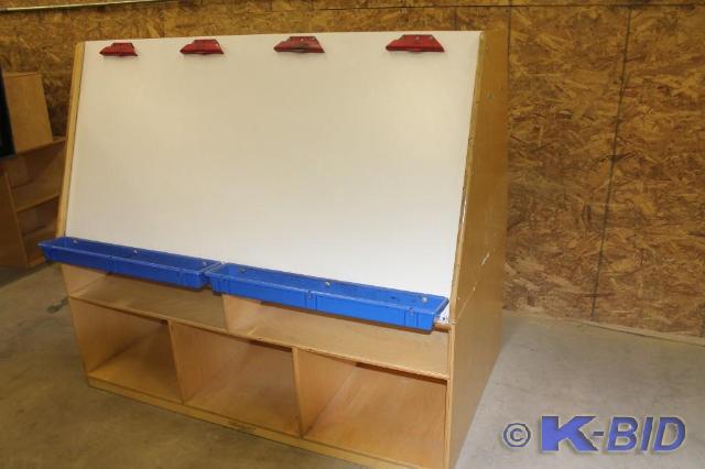 lot 250 image: -Activity center & storage on o...
