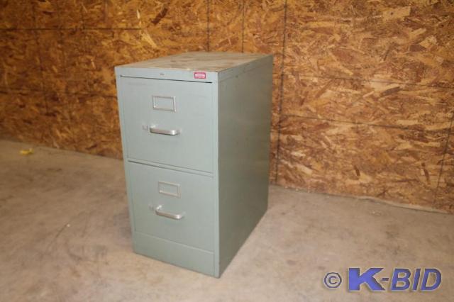 lot 45 image: -2 drawer HON file cabinet -Doors o...