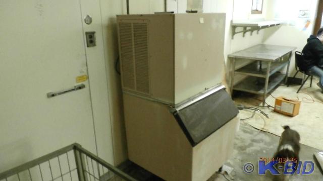 Untested Un-determined Brand Ice Ma...