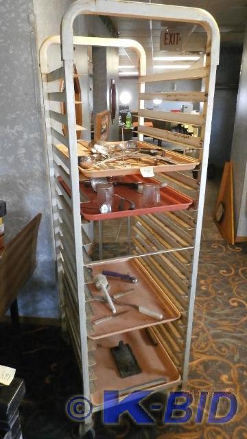 Aluminum Rolling Rack With Trays In...