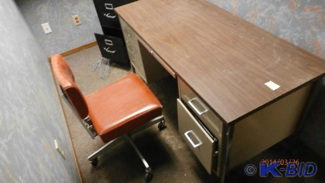 office desk and matching chair