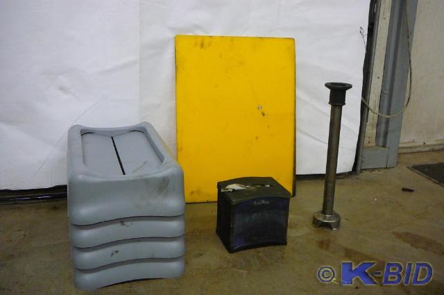 Garbage can lids Mixer end Racks Tu...