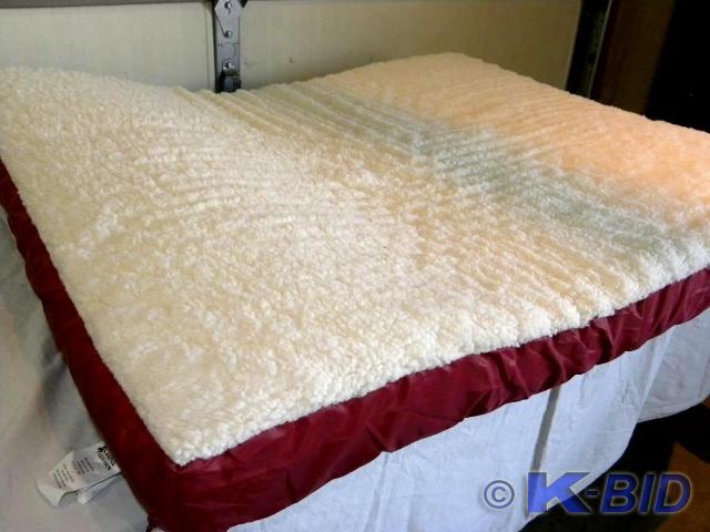 lot 29 image: Ortho Pet Bed Canine Cushion, tan f...