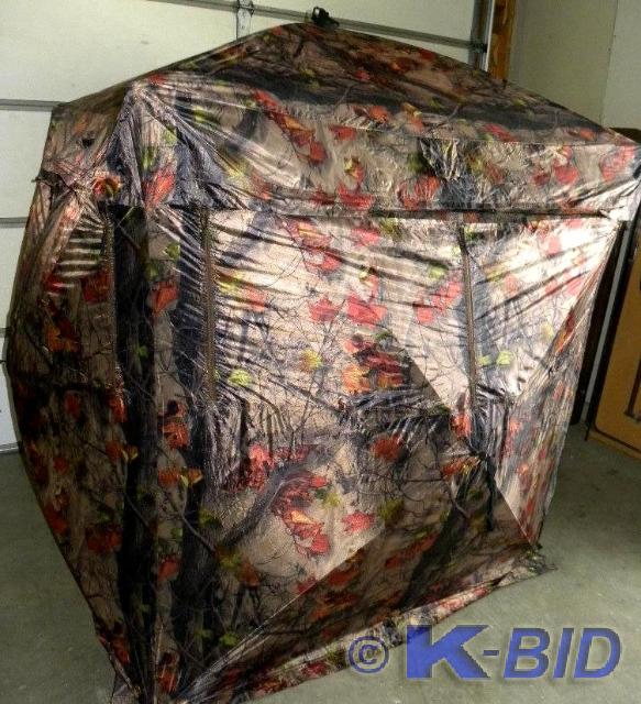 lot 33 image: Five Hub Ground Blind, digi-camo, s...
