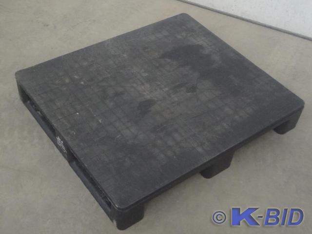 Heavy Duty Pallet With 2-Way Fork P...