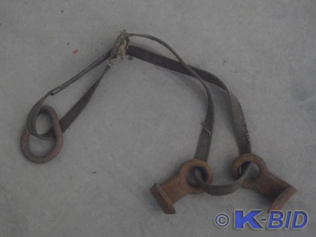 Lifting Harness, Strap Is Frayed