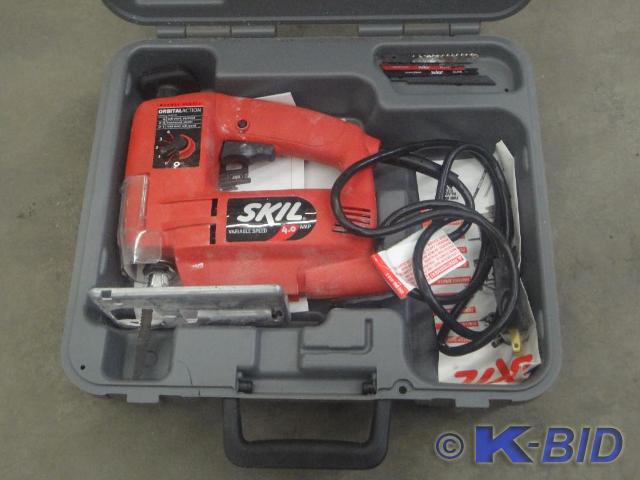 lot 23 image: Skil 4Amp Variable Speed Jigsaw Wit...
