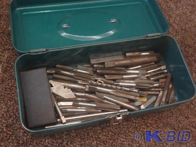 lot 40 image: Tap & Die Set With Case
