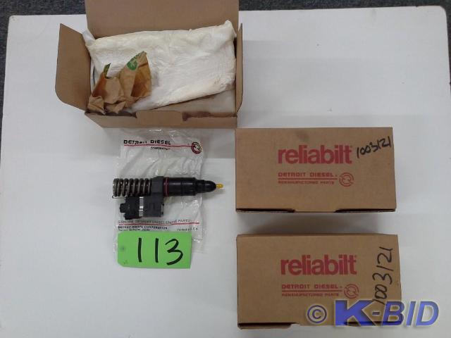 lot 113 image: INJECTOR FUEL SERIES 50 GILLIG R523...