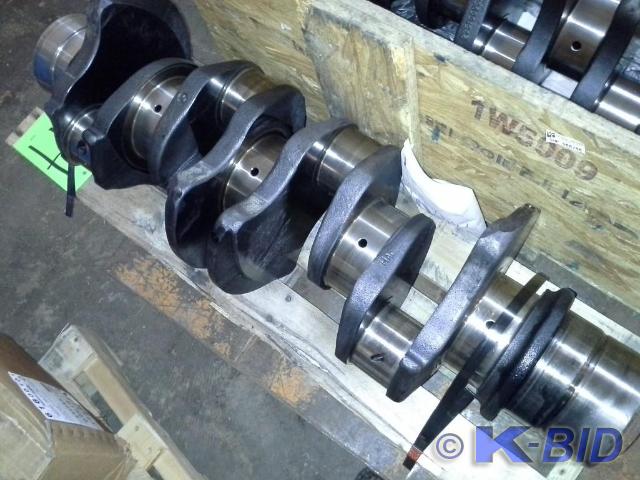 lot 14 image: CRANKSHAFT ENGINE SERIES 50 2351559...