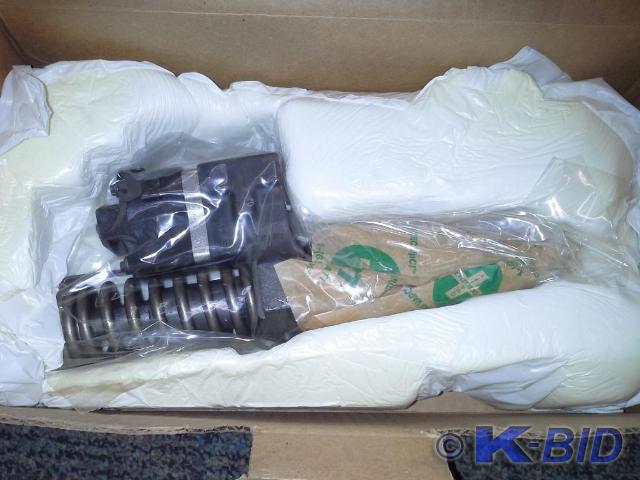 lot 164 image: INJECTOR FUEL SERIES 50 GILLIG R523...
