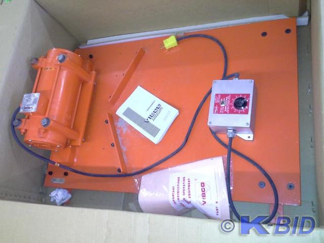 lot 172 image: Vibco Inc. Vibration Plate, Model S...