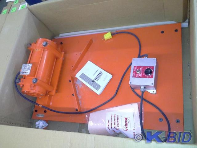 lot 173 image: Vibco Inc. Vibration Plate, Model S...