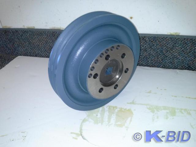 lot 174 image: PULLEY ENGINE CRANKSHAFT NEW FLYER ...