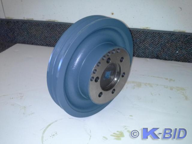 lot 178 image: PULLEY ENGINE CRANKSHAFT NEW FLYER ...