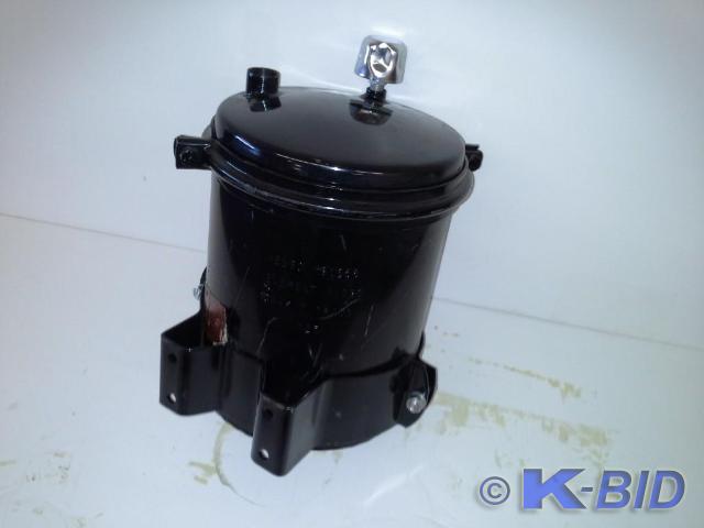 lot 180 image: RESERVOIR HYDRAULIC OIL GILLIG 53-2...