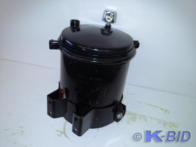 lot 181 image: RESERVOIR HYDRAULIC OIL GILLIG 53-2...