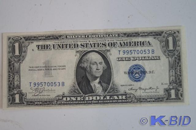 $1 silver cert 1935A Very crisp