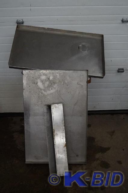 Stainless shelving and speed rail