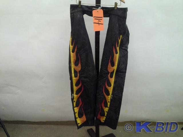 Hot Leathers black chap w fringe. ...