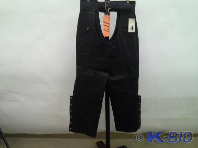 Hot Leathers Plain black leather Ch...