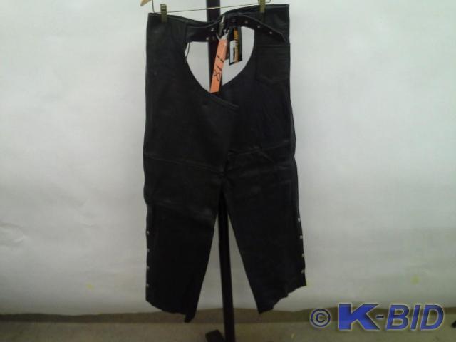 Hot Leathers Plain black leather Ch...
