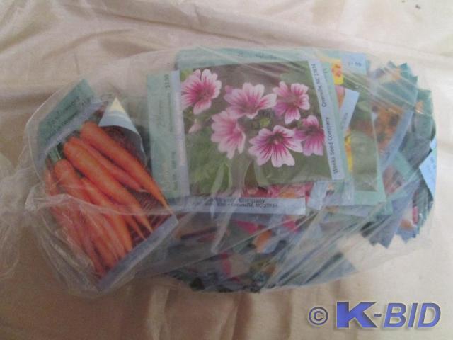 Lot of approximately 100 packages o...