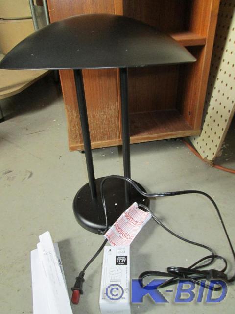 New Ledu 2 pole black desk lamp, MS...
