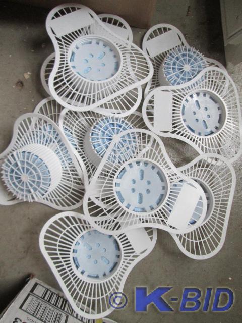 Lot of 10 urinal screens with scent...