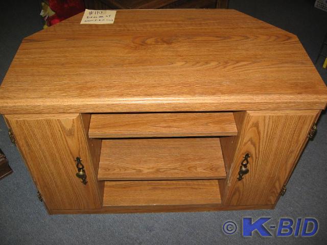 lot 110 image: Nice wood TV stand with shelves and...