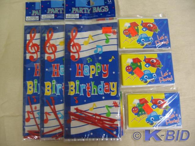 lot 208 image: 24 party invitations and goody bags