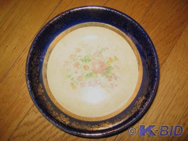 lot 51 image: Century by Salem bowl warranted 23K...