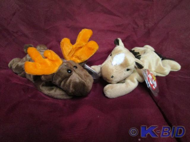 lot 122 image: Ty Beanie Babies. Chocolate the moo...
