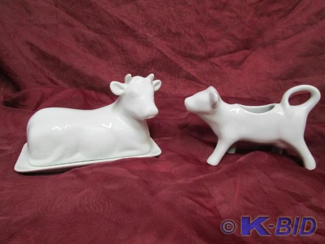 lot 151 image: Bull butter dish with a calf creame...