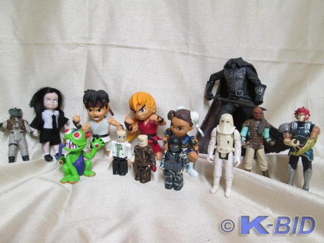 lot 172 image: Lot of miscellaneous action figures...