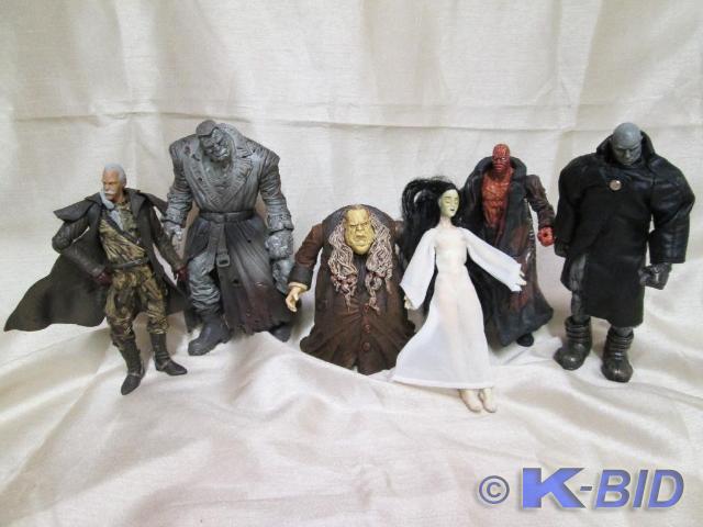 lot 177 image: Lot of zombie action figures.