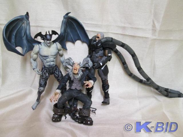 lot 178 image: Lot of action figures.