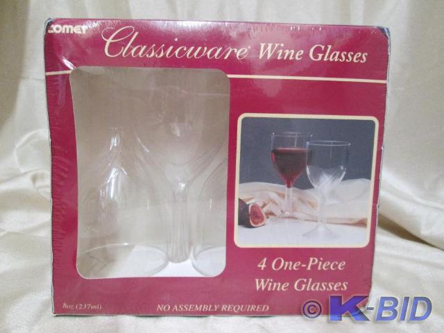 lot 21 image: Set of 4 single piece disposable wi...