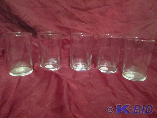 lot 212 image: Set of 5 3 juice glasses. Perfect c...