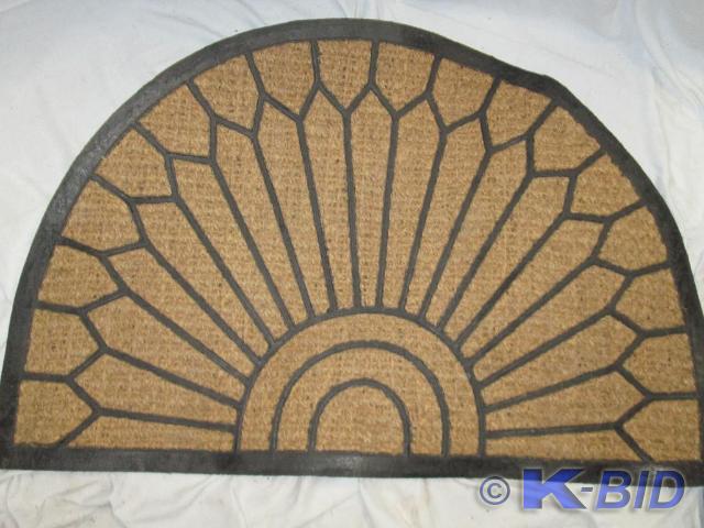 lot 257 image: New Mat