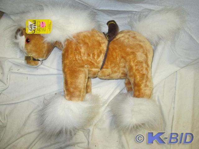 lot 287 image: Stuffed plush horse