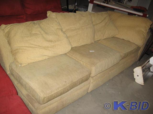 lot 322 image: Alan White 2 piece couch - small te...