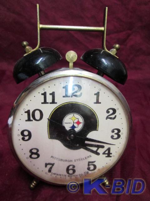 lot 11 image: Vintage Pitsburgh Steelers twin bel...