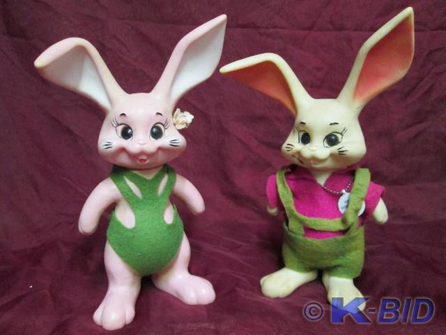 lot 110 image: Pair of vintage rabbit coin banks. ...